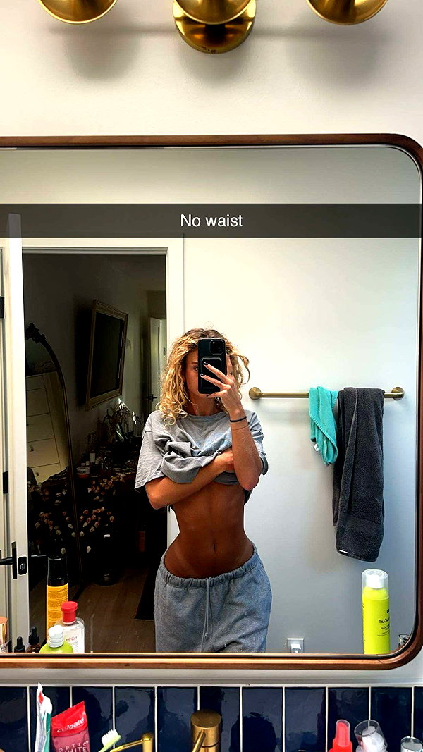 cclaire.bbear1 snapchat image archive image