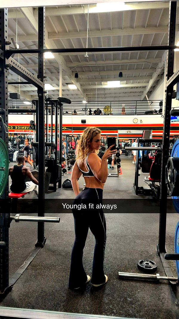 cclaire.bbear1 snapchat image archive image