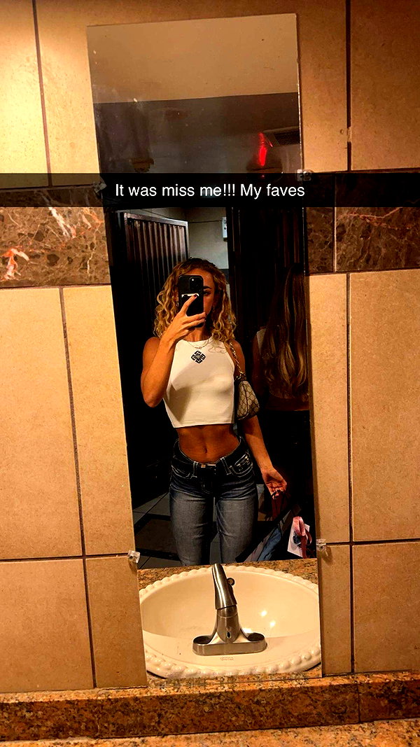 cclaire.bbear1 snapchat image archive image