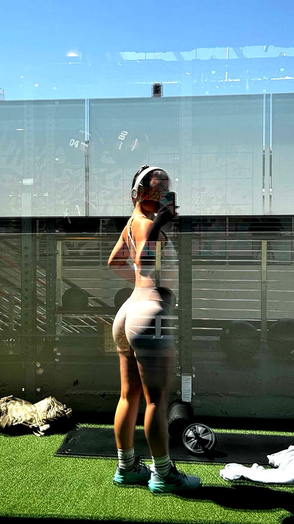chantellemsia snapchat image archive image