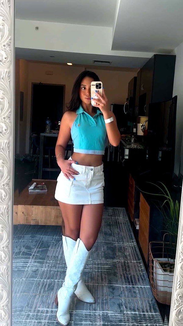 chantellemsia snapchat image archive image
