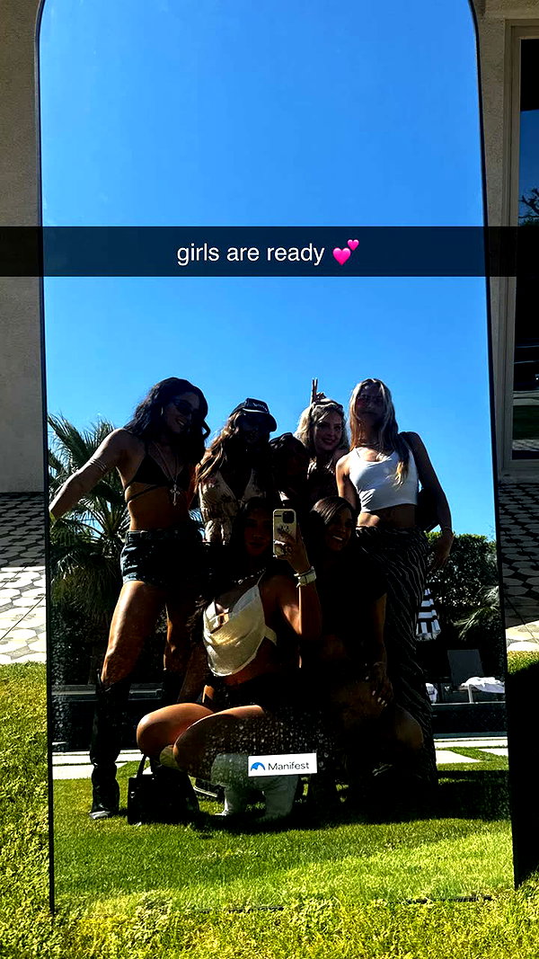 chantellemsia snapchat image archive image