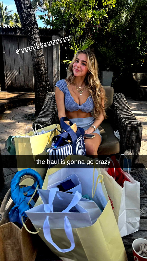 chantellemsia snapchat image archive image