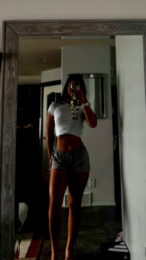 chantellemsia snapchat image archive image