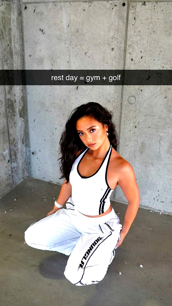 chantellemsia snapchat image archive image