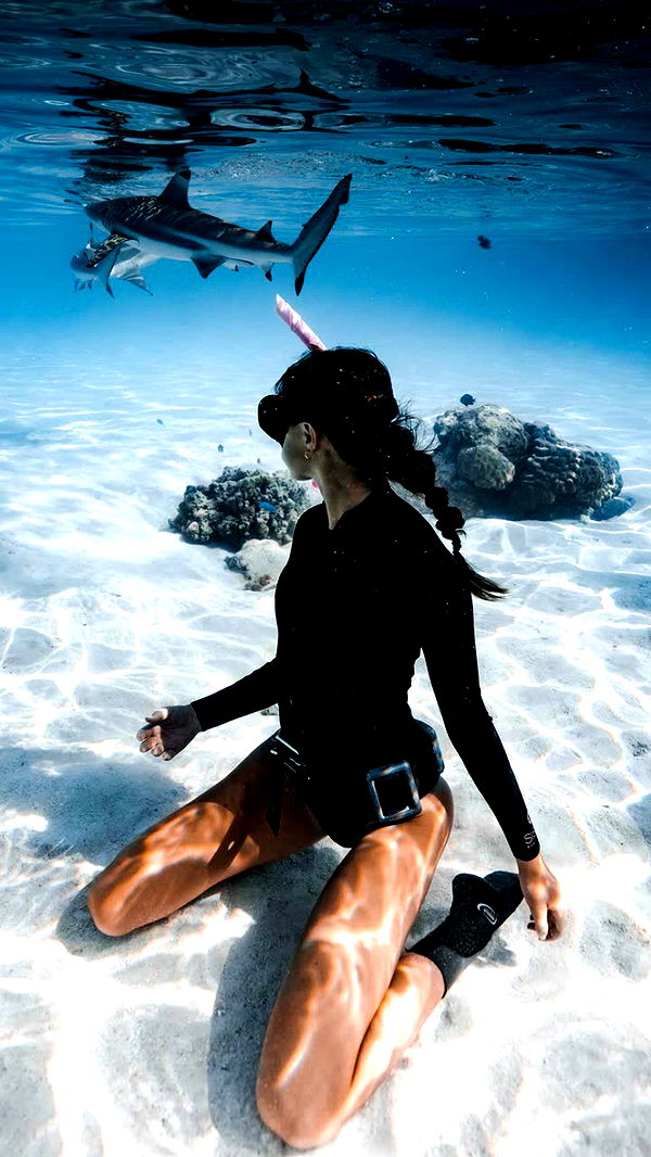 chloerosenbaum image ~ Altpins