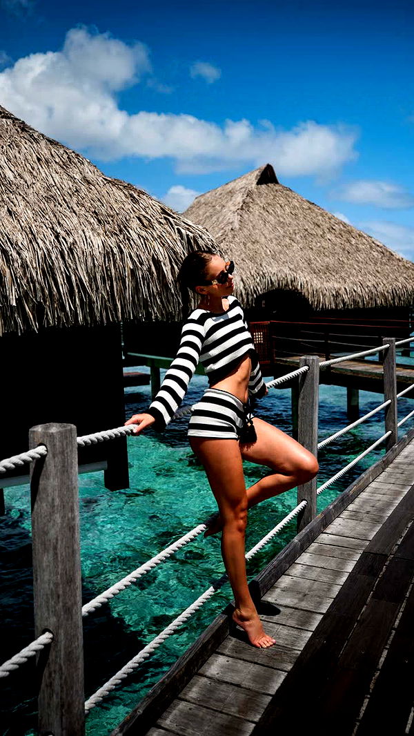 chloerosenbaum image ~ Altpins