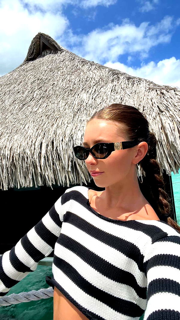 chloerosenbaum image ~ Altpins