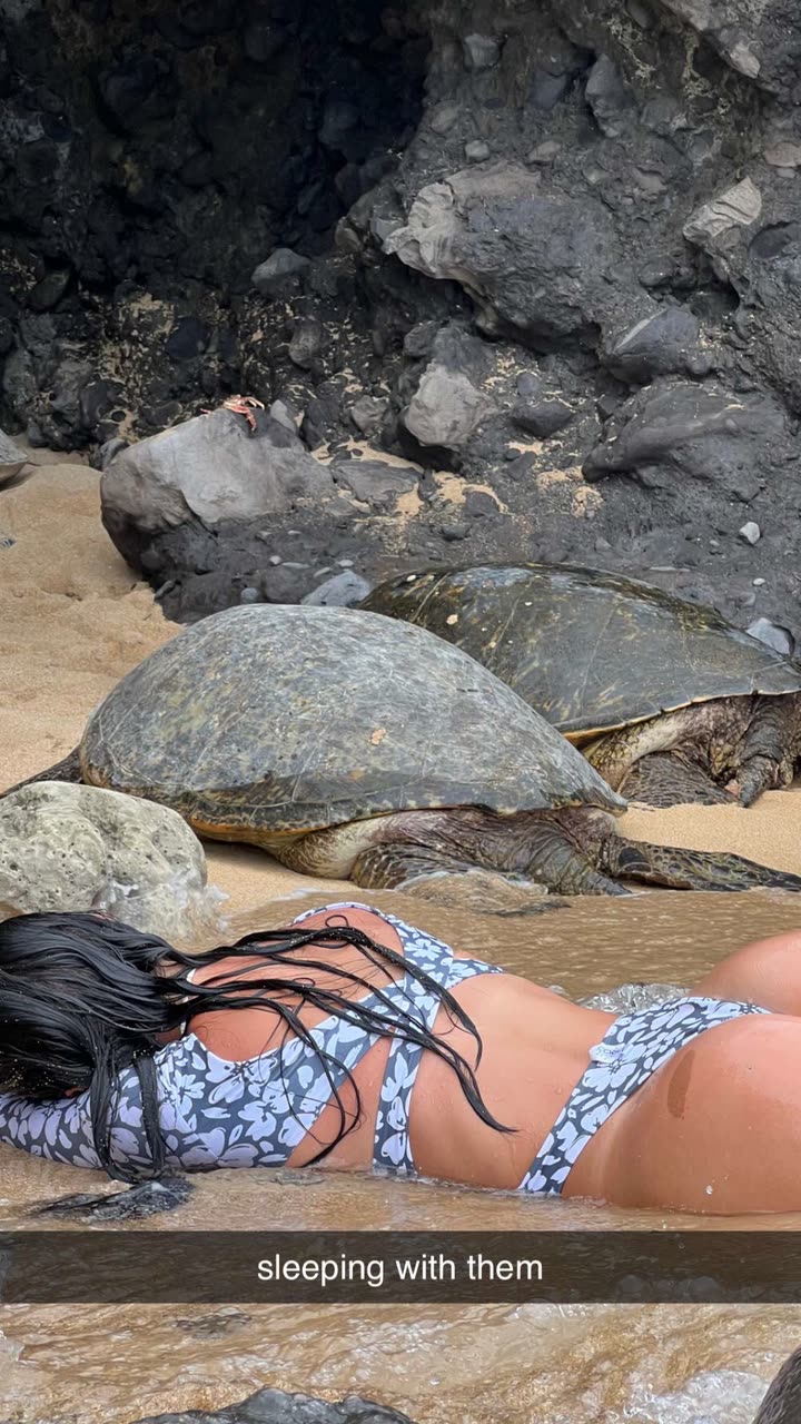 chloerosenbaum snapchat image archive image