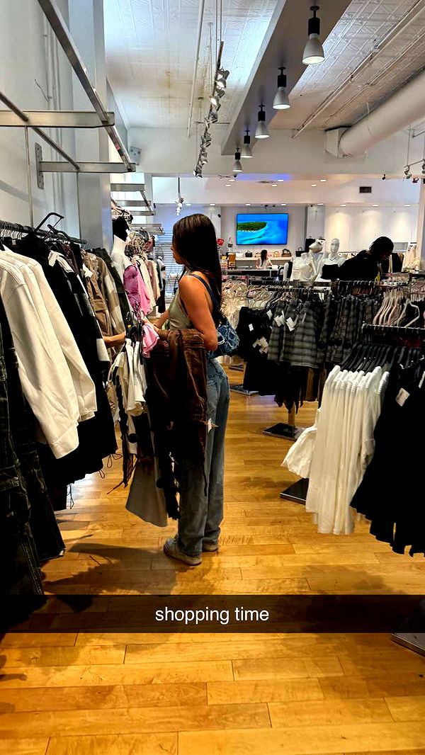 chloerosenbaum image ~ Altpins