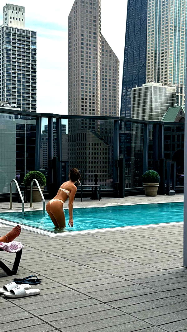 chloerosenbaum image ~ Altpins