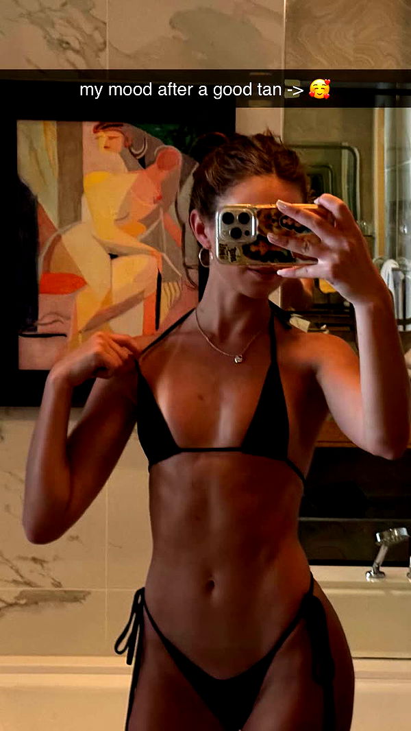 chloerosenbaum image ~ Altpins