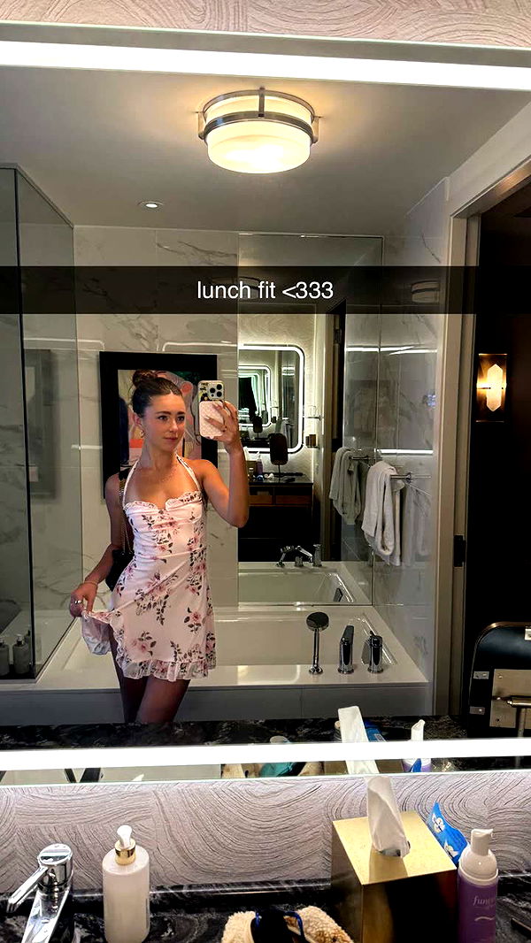 chloerosenbaum image ~ Altpins