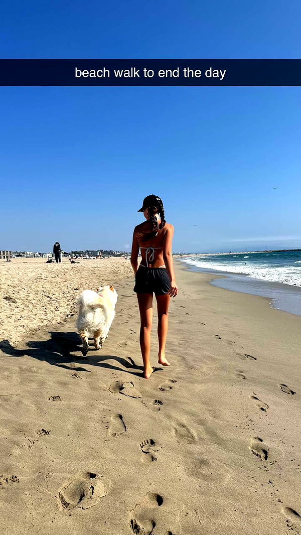 chloerosenbaum image ~ Altpins