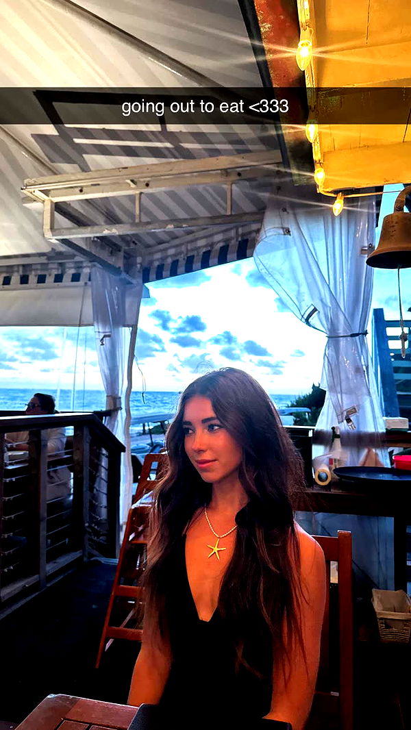 chloerosenbaum image ~ Altpins