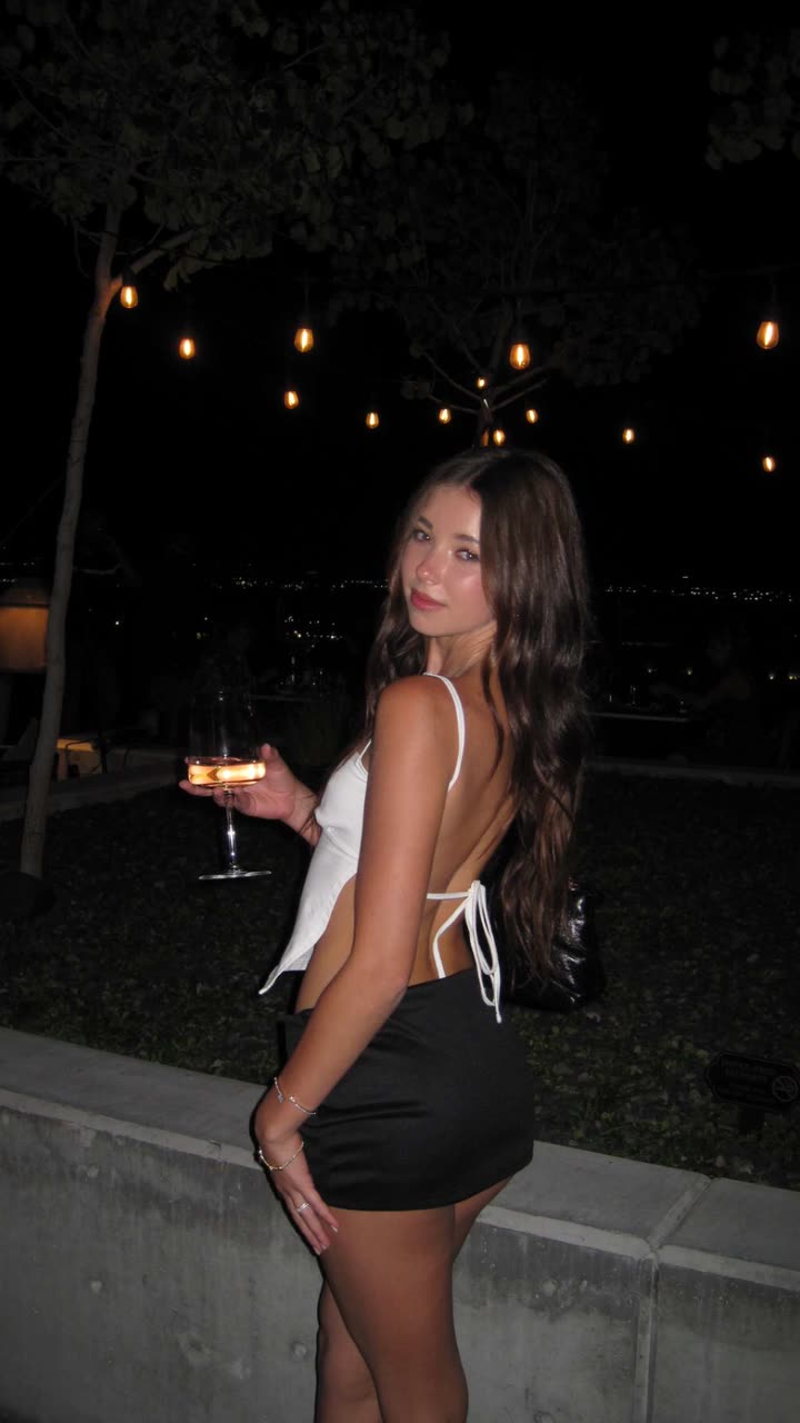 chloerosenbaum snapchat image archive image