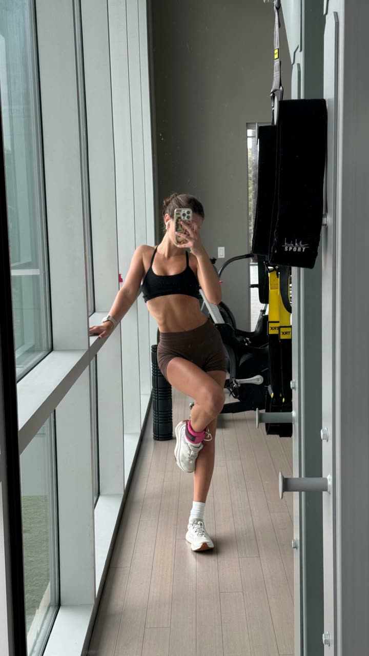 chloerosenbaum snapchat image archive image