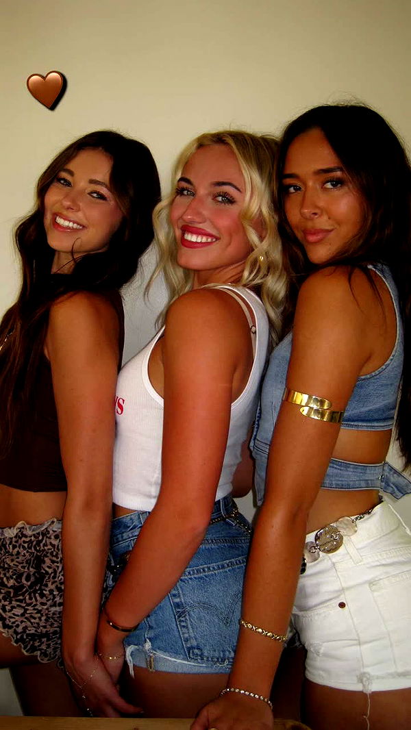 chloerosenbaum image ~ Altpins