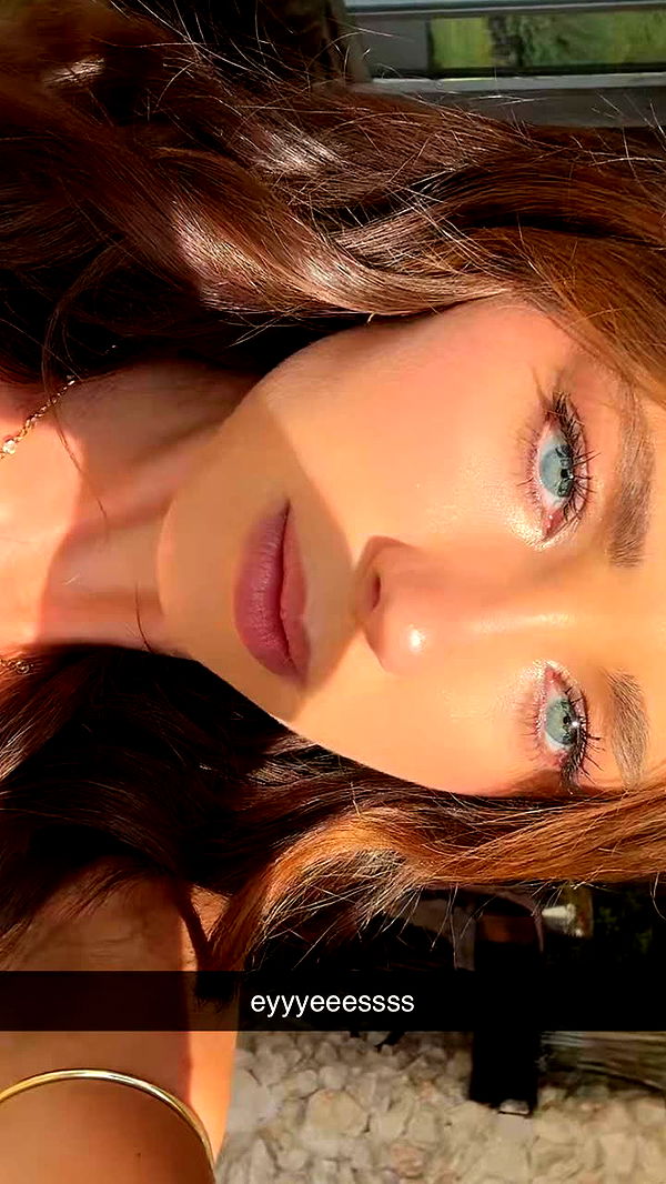 chloerosenbaum image ~ Altpins