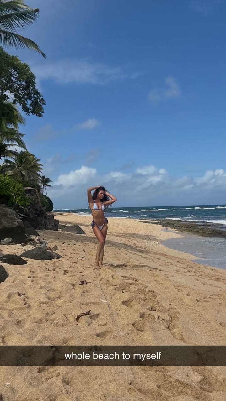 chloerosenbaum snapchat image archive image