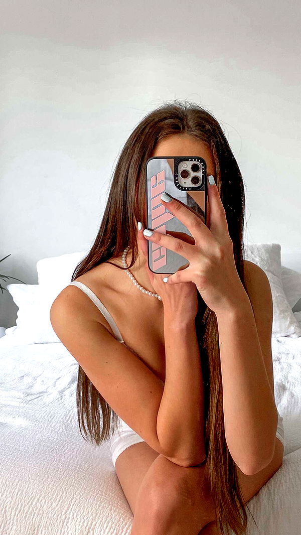 chloerosenbaum image ~ Altpins