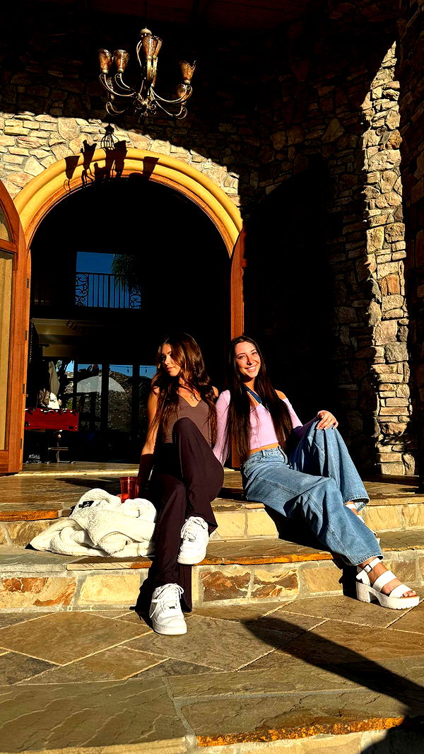 chloerosenbaum image ~ Altpins