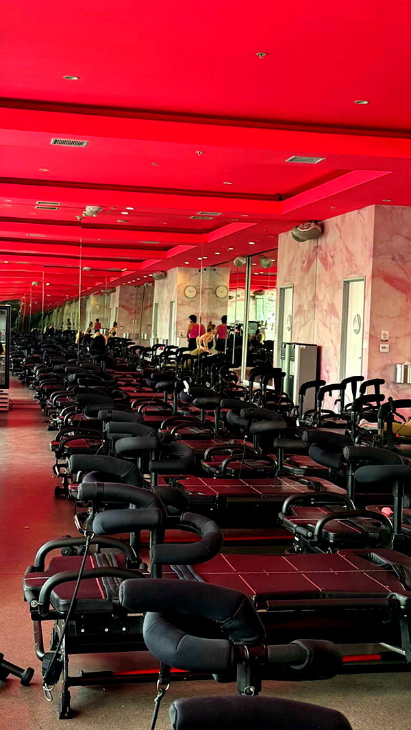 chloerosenbaum image ~ Altpins