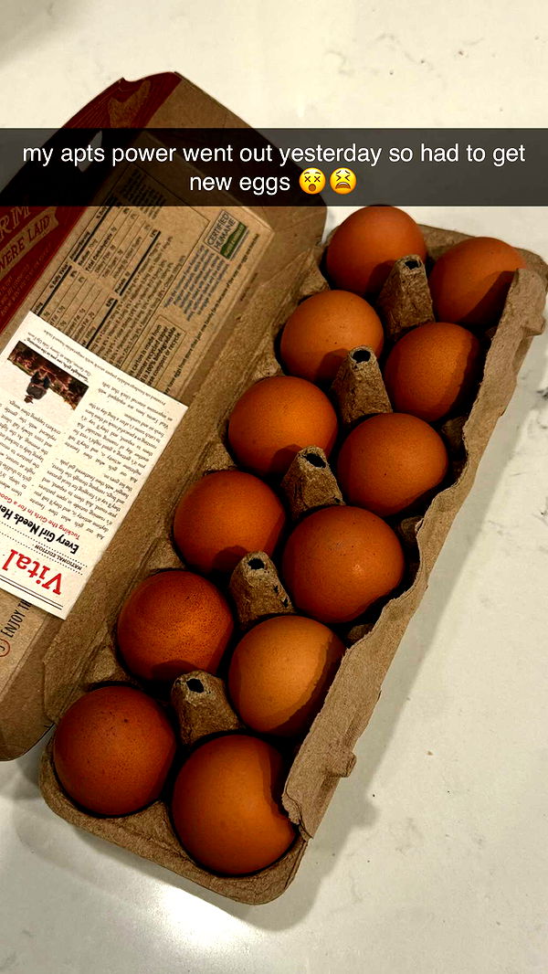 chloerosenbaum image ~ Altpins