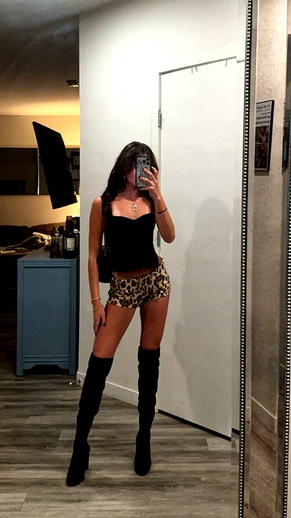 chloerosenbaum image ~ Altpins