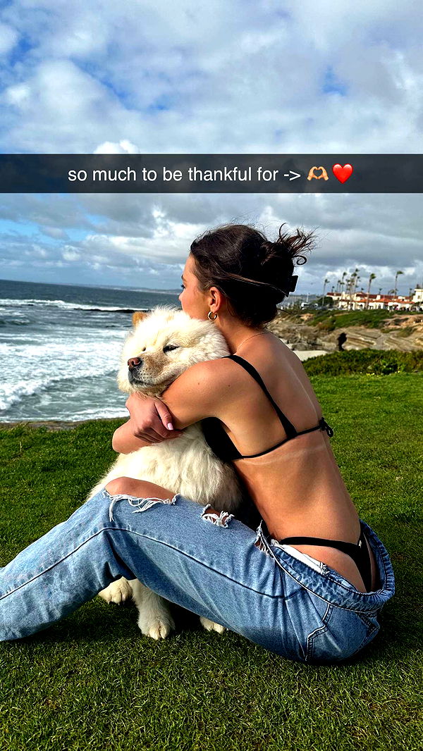 chloerosenbaum image ~ Altpins