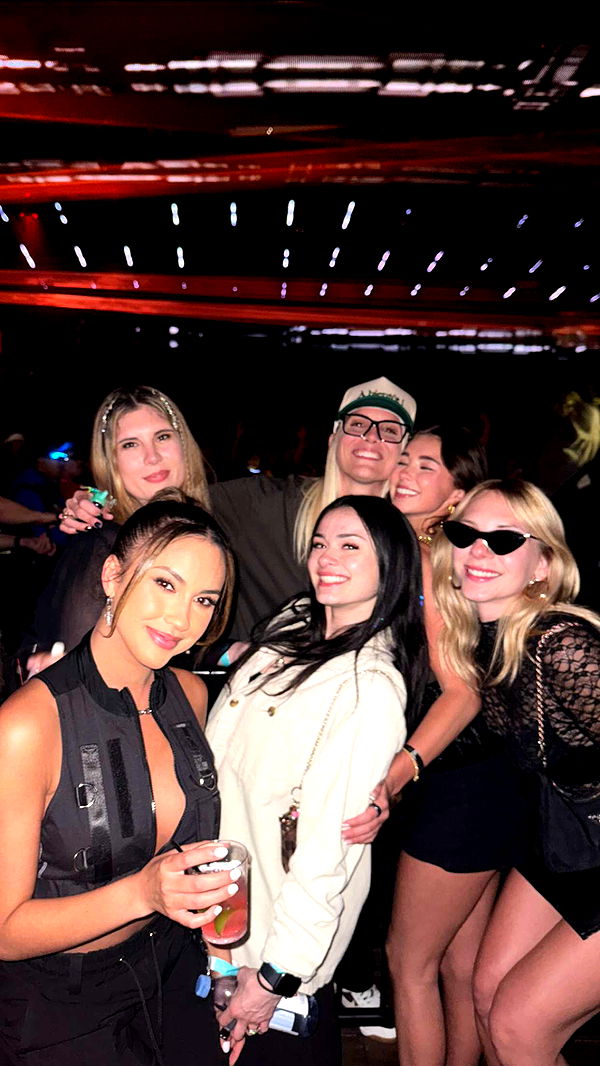 chloerosenbaum image ~ Altpins