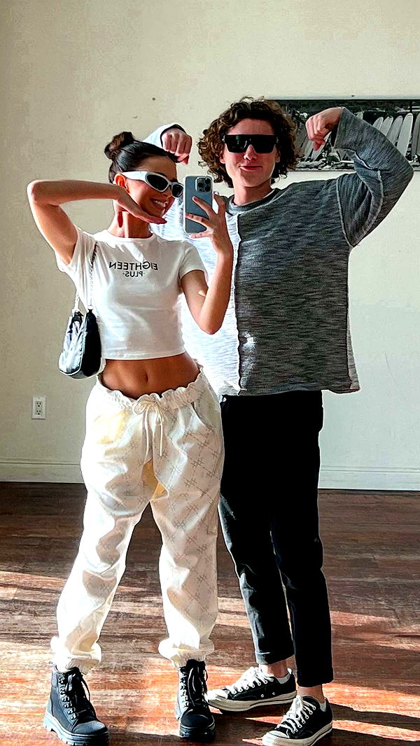 chloerosenbaum image ~ Altpins