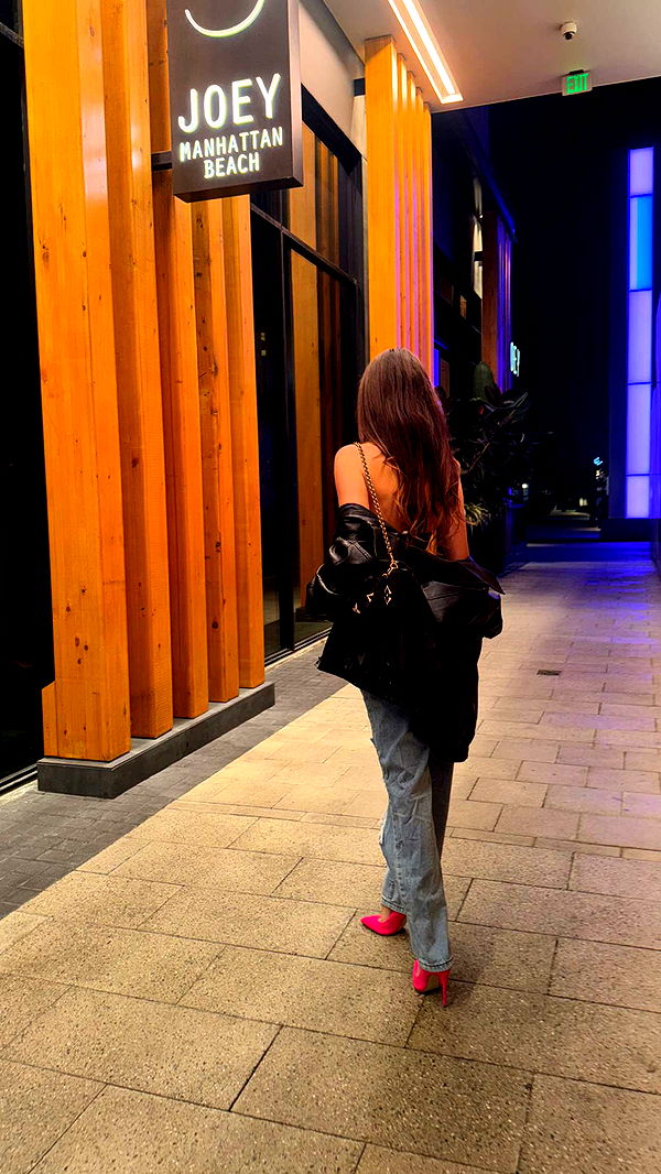 chloerosenbaum image ~ Altpins