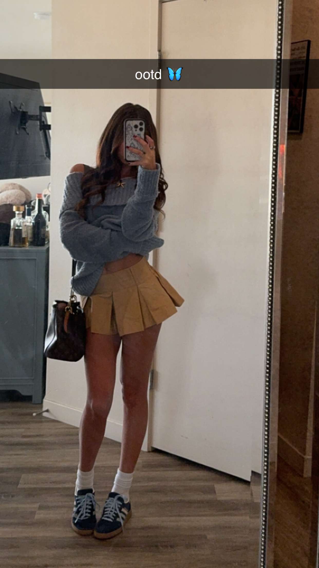 chloerosenbaum snapchat image archive image