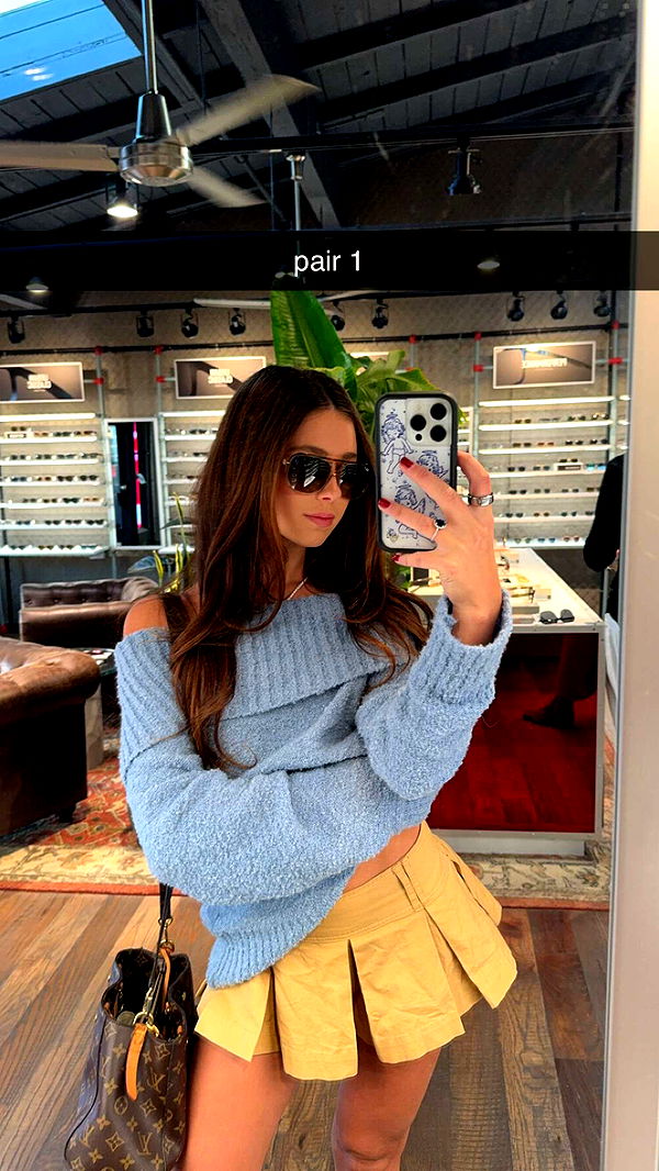 chloerosenbaum image ~ Altpins