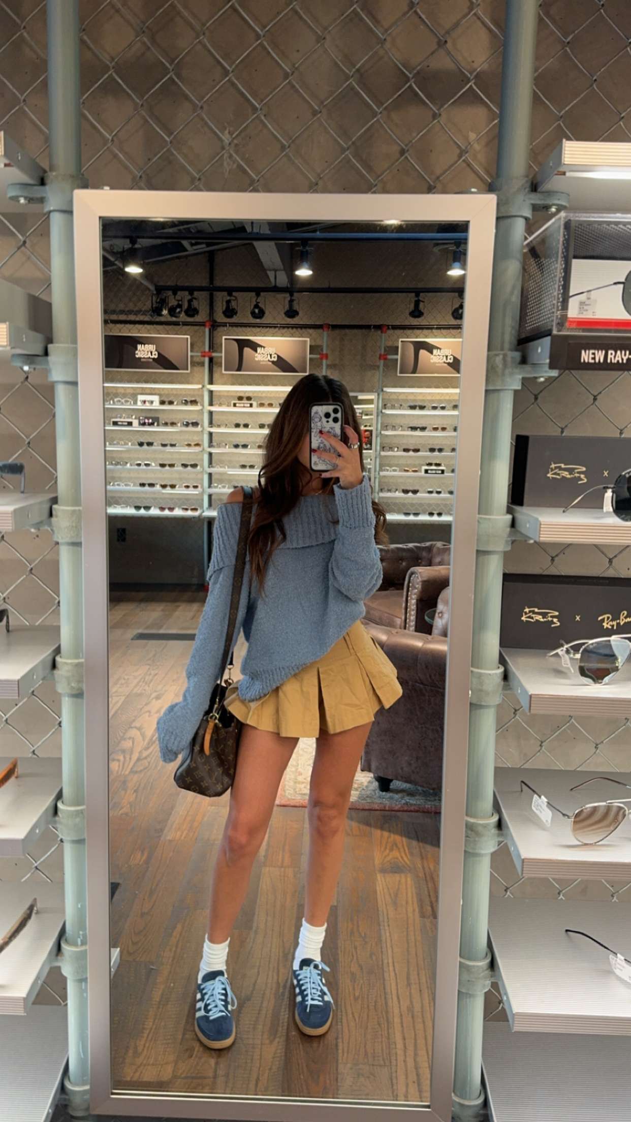 chloerosenbaum snapchat image archive image