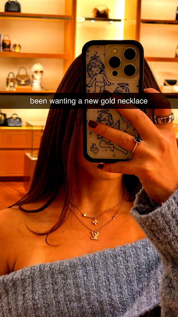 chloerosenbaum image ~ Altpins