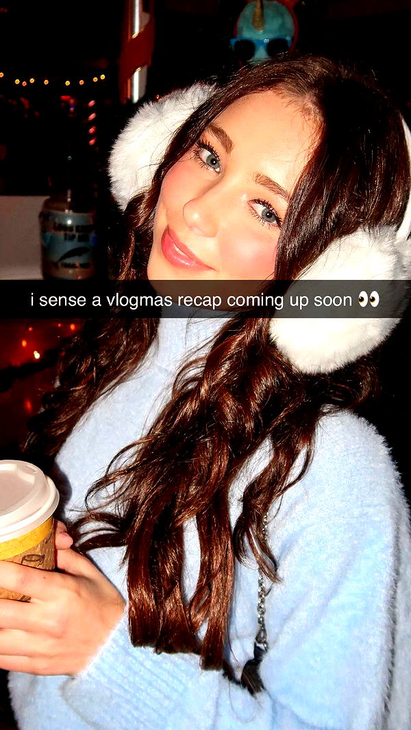 chloerosenbaum image ~ Altpins