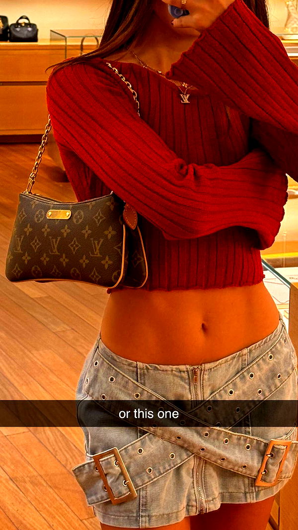 chloerosenbaum image ~ Altpins