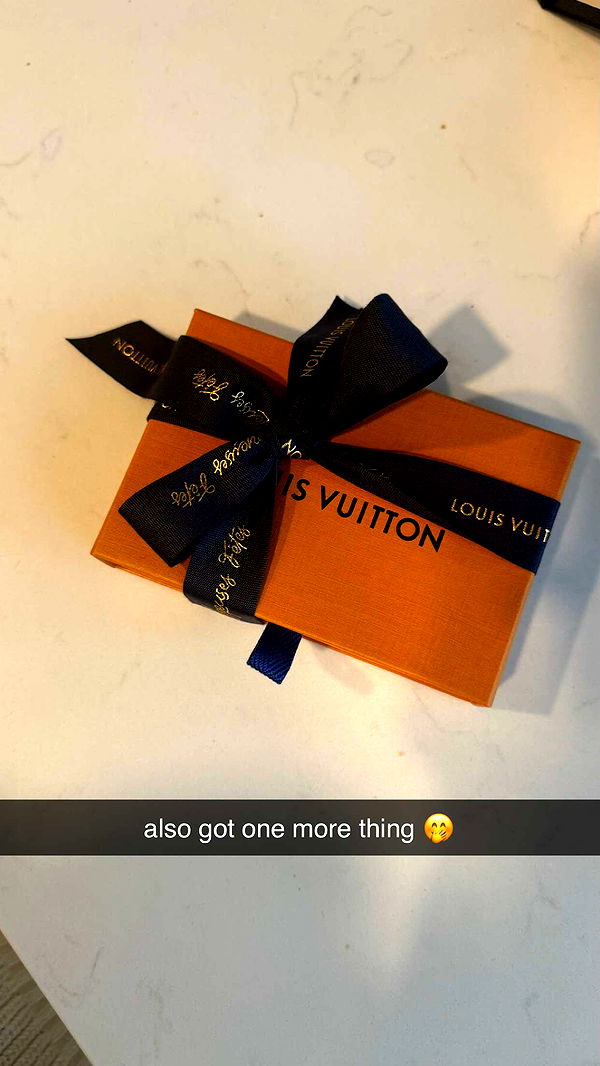 chloerosenbaum image ~ Altpins