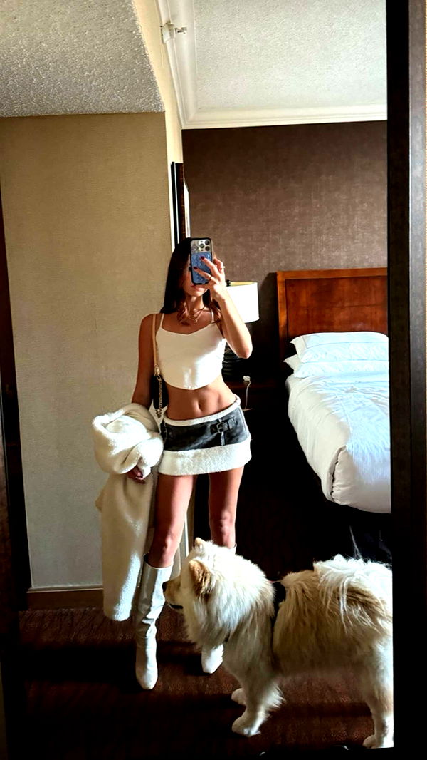 chloerosenbaum image ~ Altpins