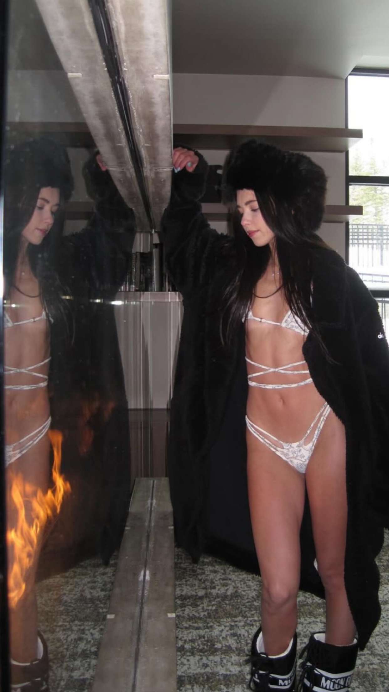 chloerosenbaum snapchat image archive image