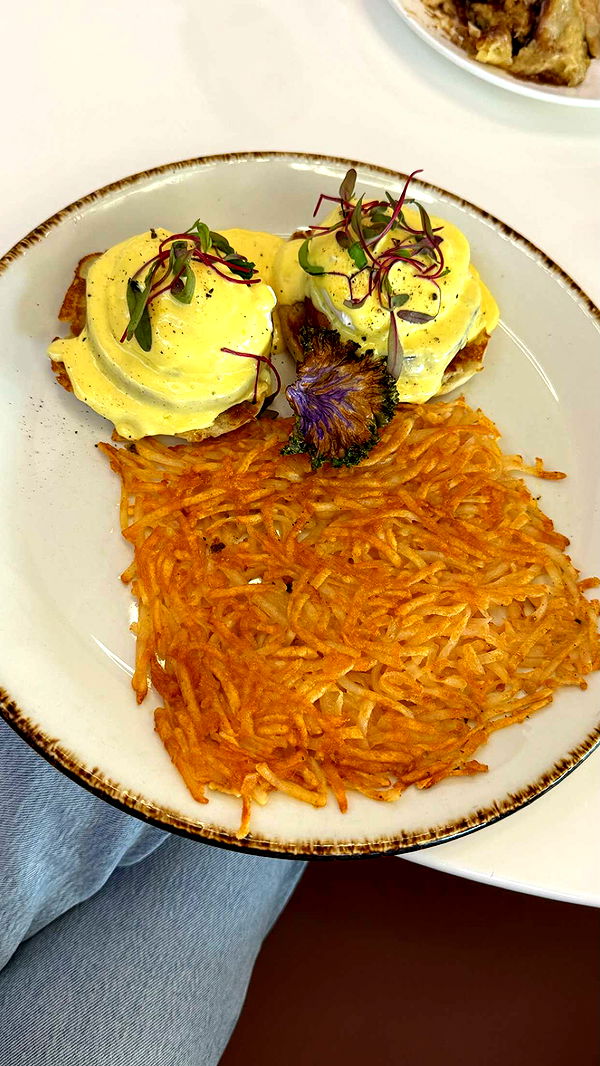 chloerosenbaum image ~ Altpins