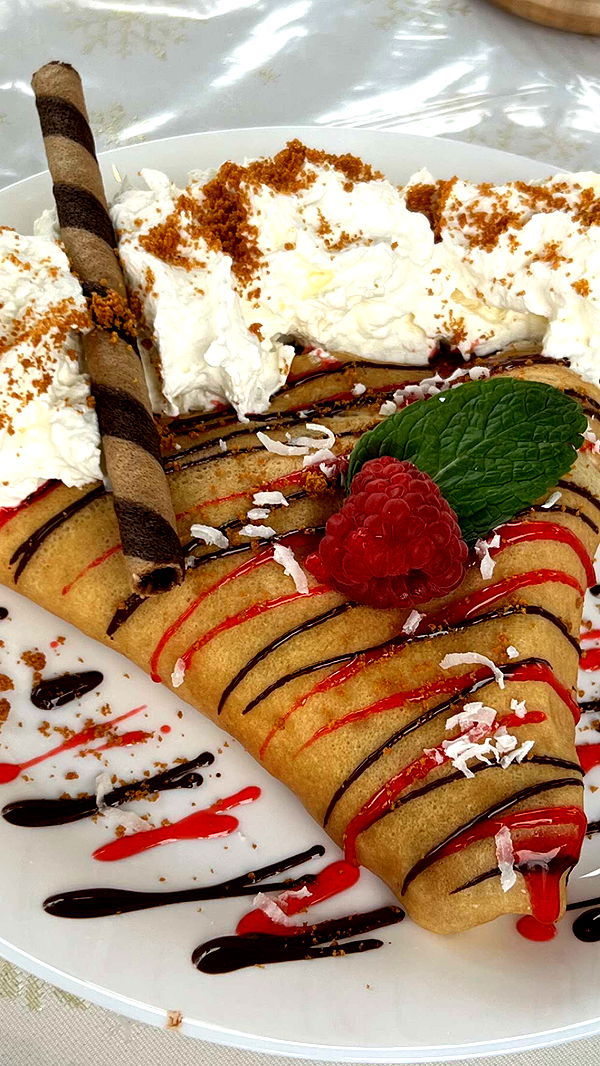 chloerosenbaum image ~ Altpins