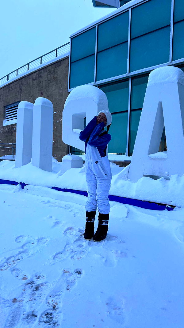 chloerosenbaum image ~ Altpins