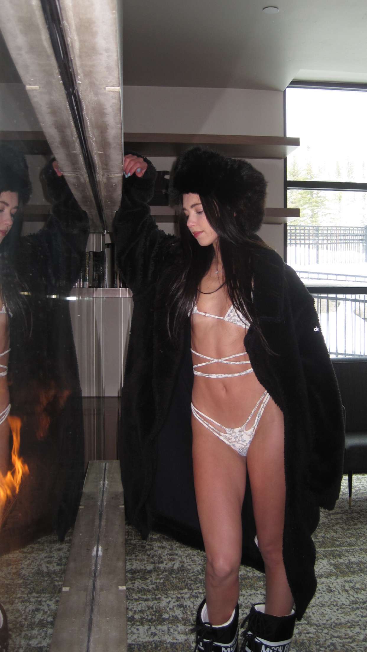 chloerosenbaum snapchat image archive image