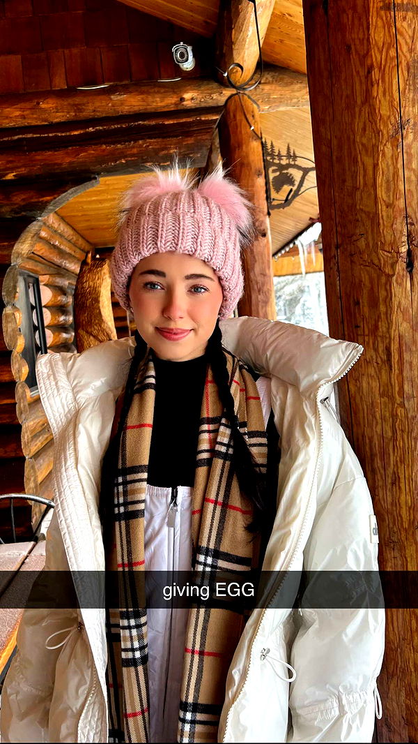 chloerosenbaum image ~ Altpins