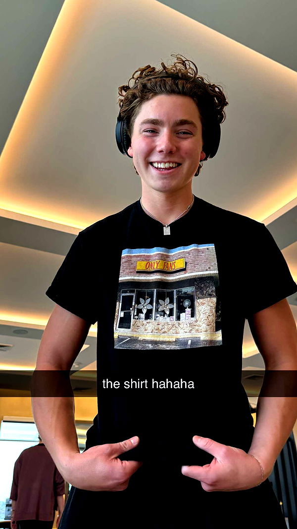 chloerosenbaum image ~ Altpins