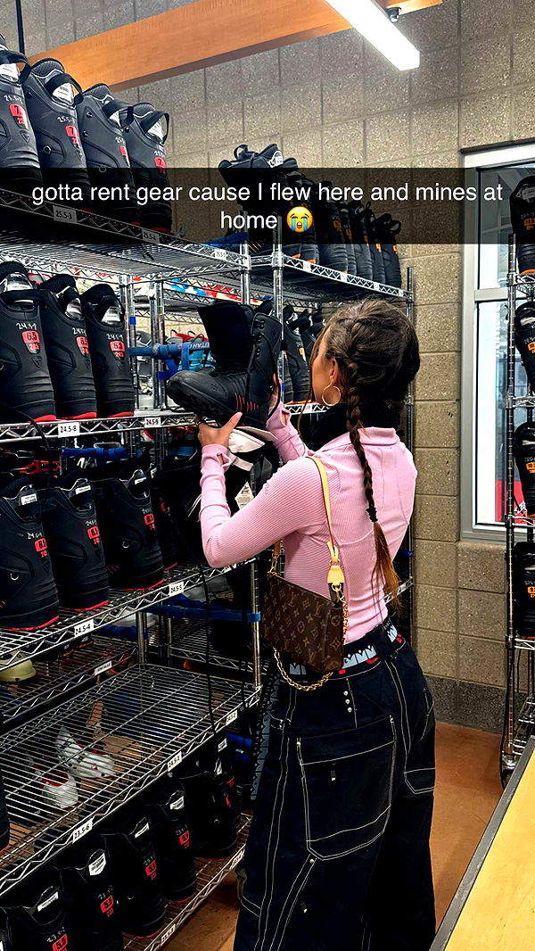 chloerosenbaum image ~ Altpins