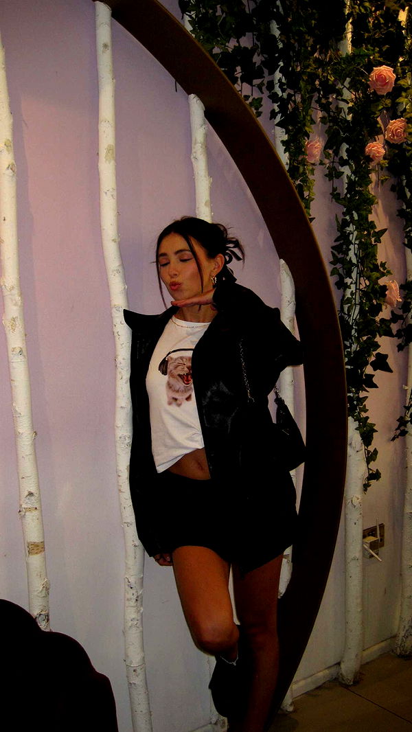 chloerosenbaum image ~ Altpins